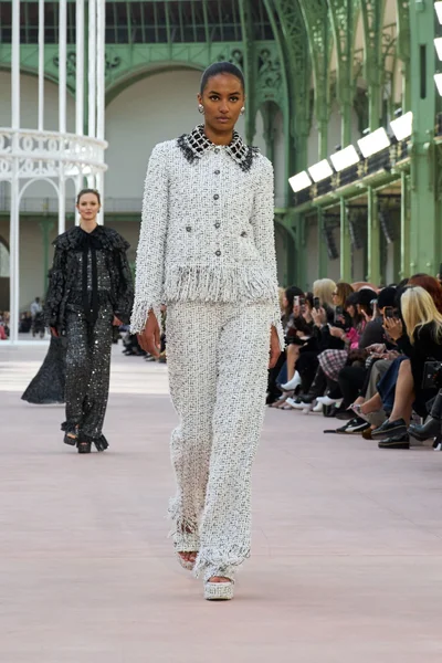 Look 59
